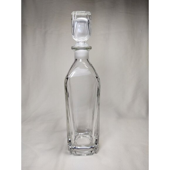 Clear Glass Liquor Decanter Square Bottom With Stopper - Picture 1 of 6